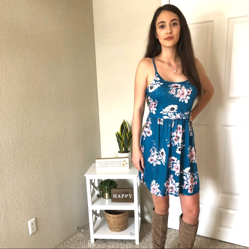 maternity/nursing-friendly floral sundress